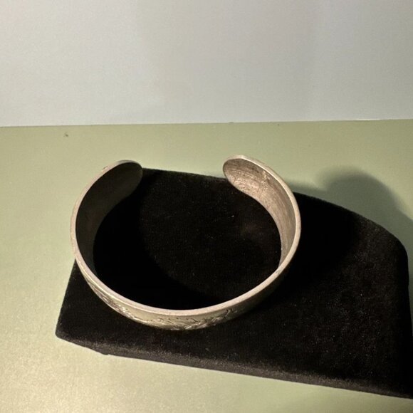 DESIGNER Kirk Stieff Pewter Floral Cuff Bracelet Chrysanthemum 900-11 November - Picture 2 of 5